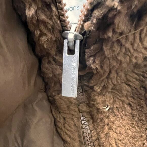 NWT CALVIN KLEIN JEANS Faux Fur Jacket Sz M - Picture 5 of 9